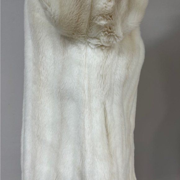 Faux Fur Coat 1X - Picture 8 of 12